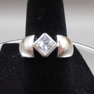 VTG Sterling Silver 925 CZ Solitaire Ring | Size 6.5 | Bold Modern Design